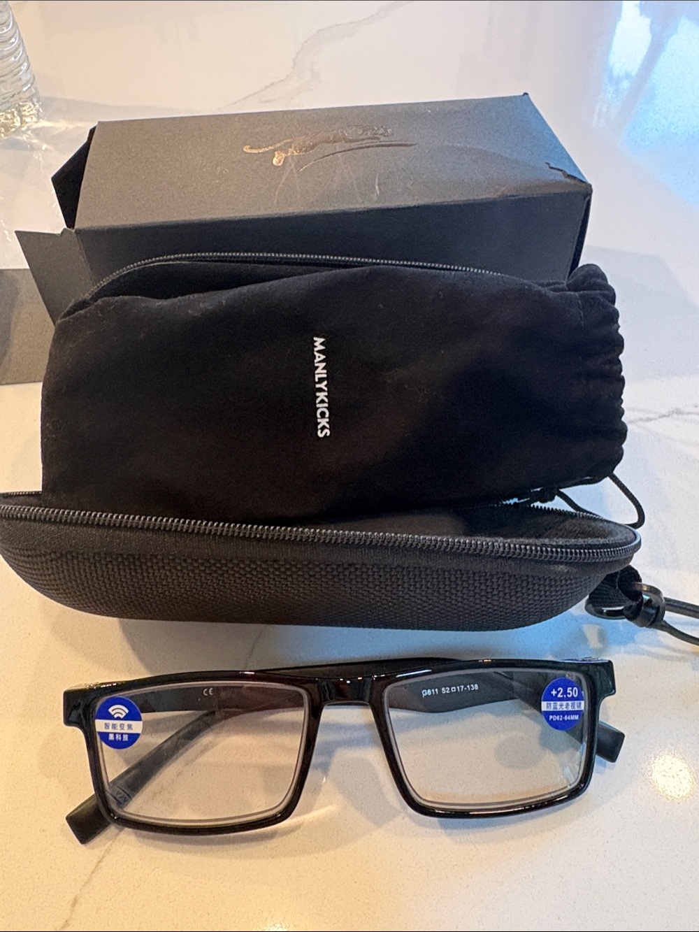 Manlykicks Men's Black Reading Glasses with Zip Case - +2.50